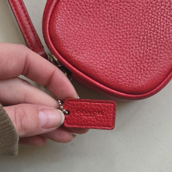 Coach Vibrant Red Crossbody Bag - Picture 2 of 8